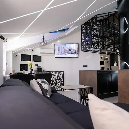 Mezza Luna: Chic Apartamento *