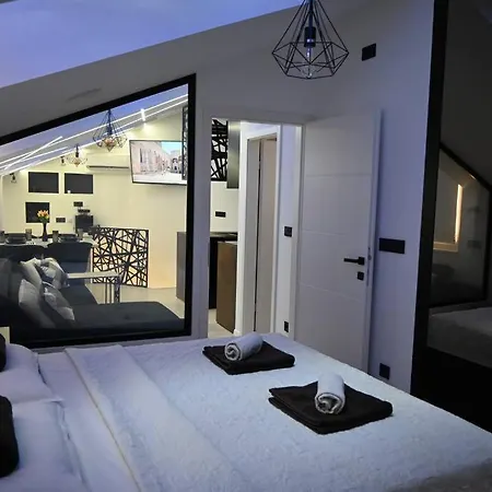 Apartamento Mezza Luna: Chic