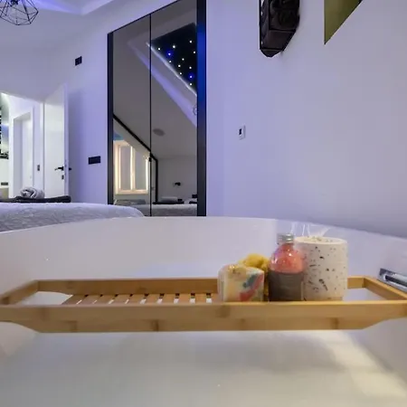 Mezza Luna: Chic Apartamento Split