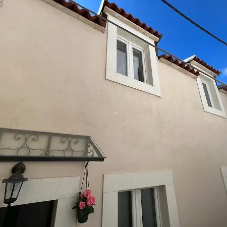 Apartment Mezza Luna: Chic Split